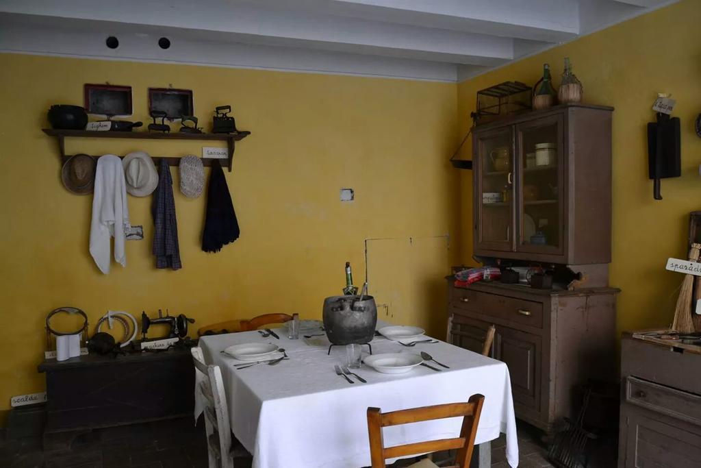 A Casa Di Gabri Bed & Breakfast San Giovanni In Marignano Bagian luar foto