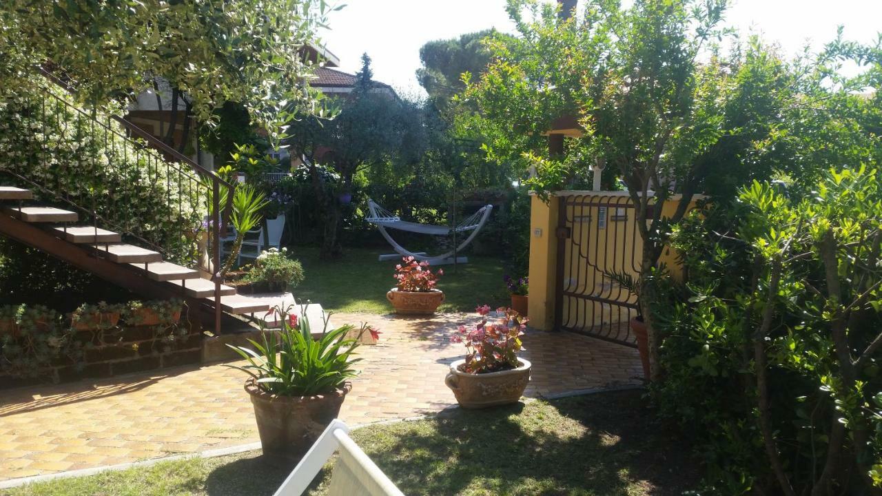 A Casa Di Gabri Bed & Breakfast San Giovanni In Marignano Bagian luar foto