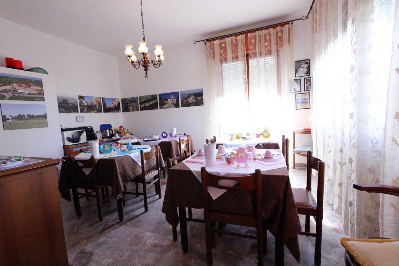 A Casa Di Gabri Bed & Breakfast San Giovanni In Marignano Bagian luar foto