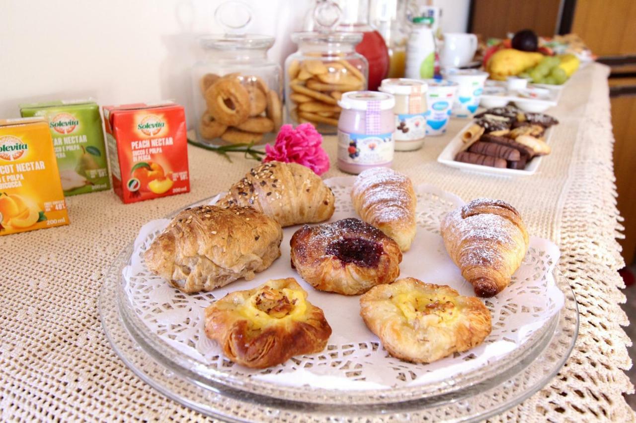 A Casa Di Gabri Bed & Breakfast San Giovanni In Marignano Bagian luar foto
